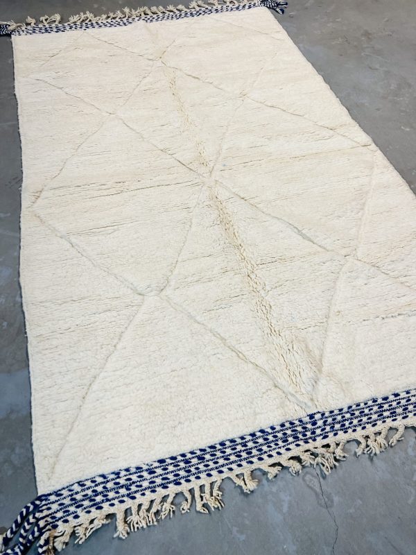 Modern Beni Ouarain Rug 266 x 164