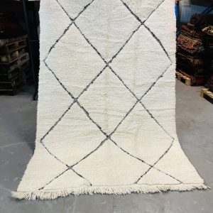 Modern Beni Ouarain Rug 239 x 157