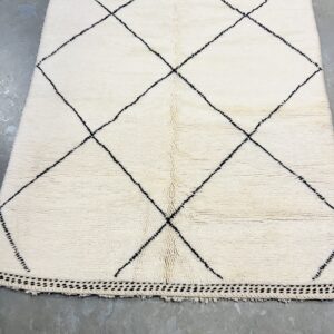 Beni Mrirt Rug 280 x 219