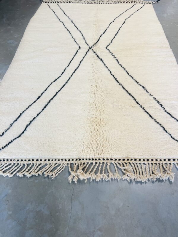 Modern Beni Ouarain Rug 252 x 168 - Image 3