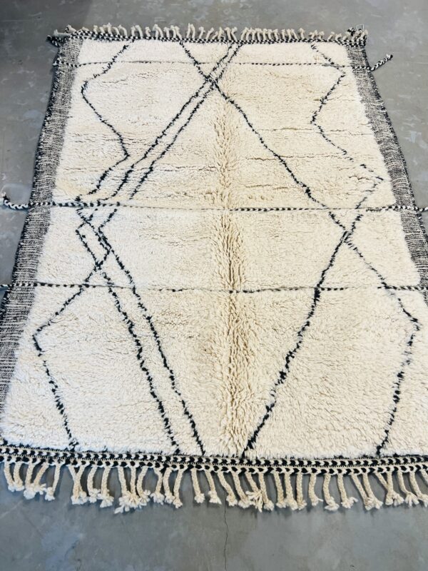 Modern Beni Ouarain Rug 215 x 155 - Image 3