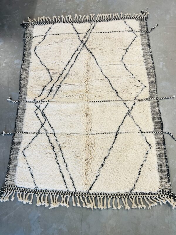 Modern Beni Ouarain Rug 215 x 155